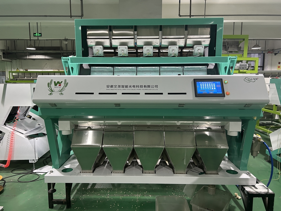 Máquina de clasificación de color de arroz de 220V / 50HZ de alta eficiencia para la clasificación precisa del arroz cocido