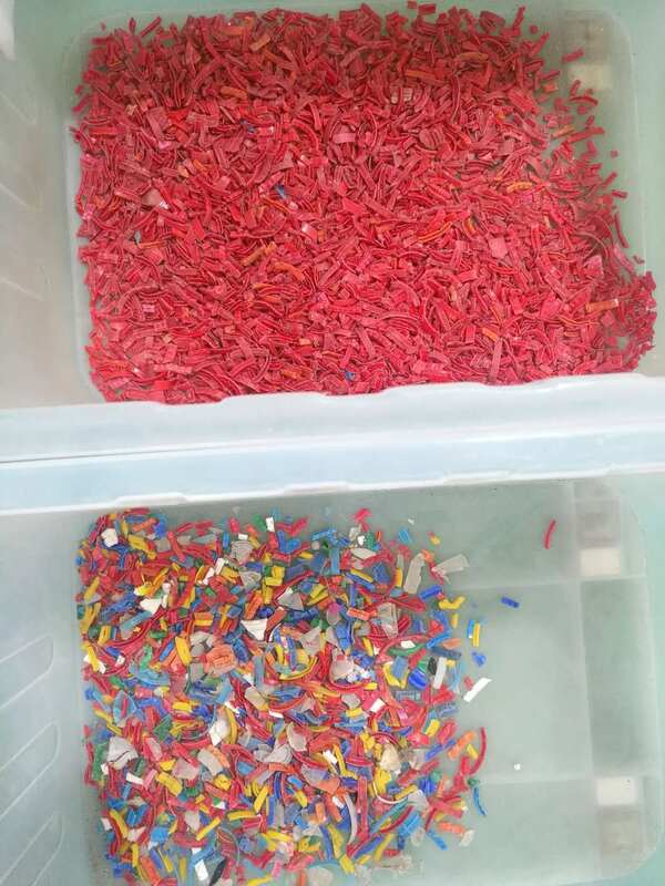 Wenyao Industrial Máquina de clasificación de colores de alta precisión para plástico reciclado, metal, plástico, PVC, PET y copos de plástico. Máquina de clasificación de colores con control remoto WIFI