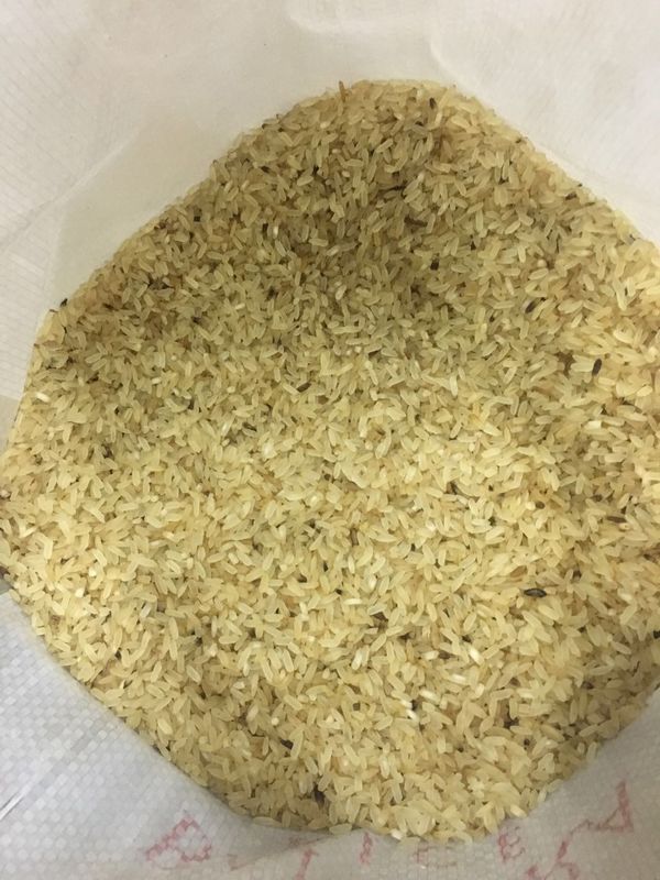 Máquina de Wenyao Parboiled Rice Color Sorter para clasificar el arroz negro en molino de arroz de Indonesia