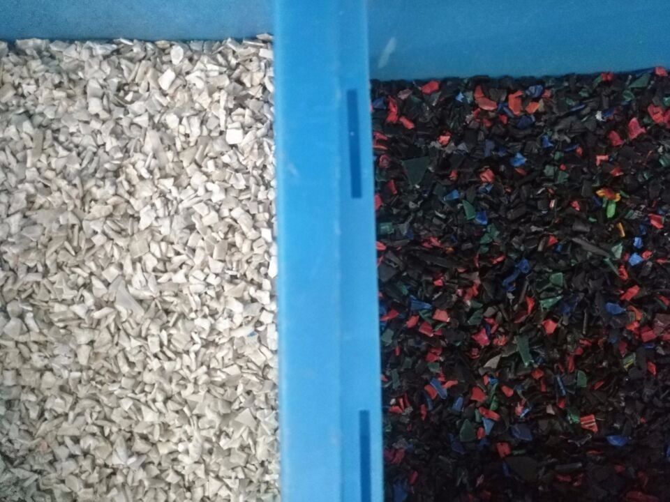 Producción plástica de la clasificadora 4000kg/h del color del HDPE del ABS del PE