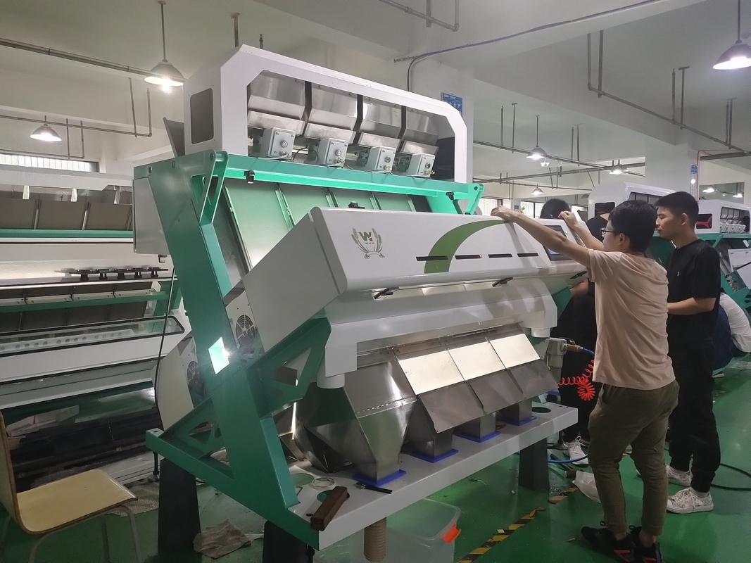 Servicio teledirigido de Bean Color Sorter With Wifi del café de cuatro canales inclinados