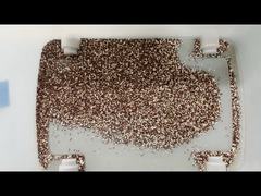 Máquina clasificadora de color de quinua con una tolva